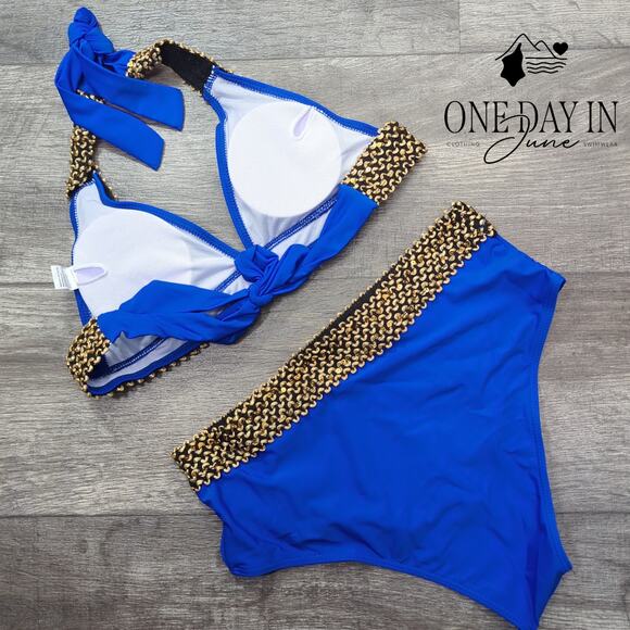 CharmLeaks Halter Bikini Swimsuit Size M - Picture 6 of 6